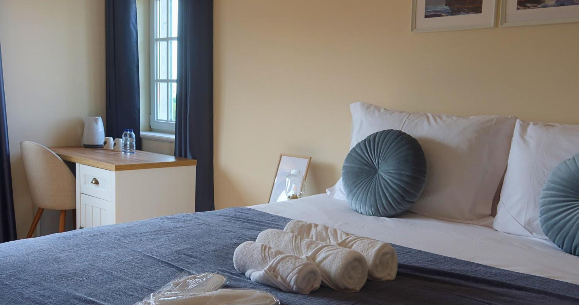 Art 4 You Carcavelos Suites Luaran gambar