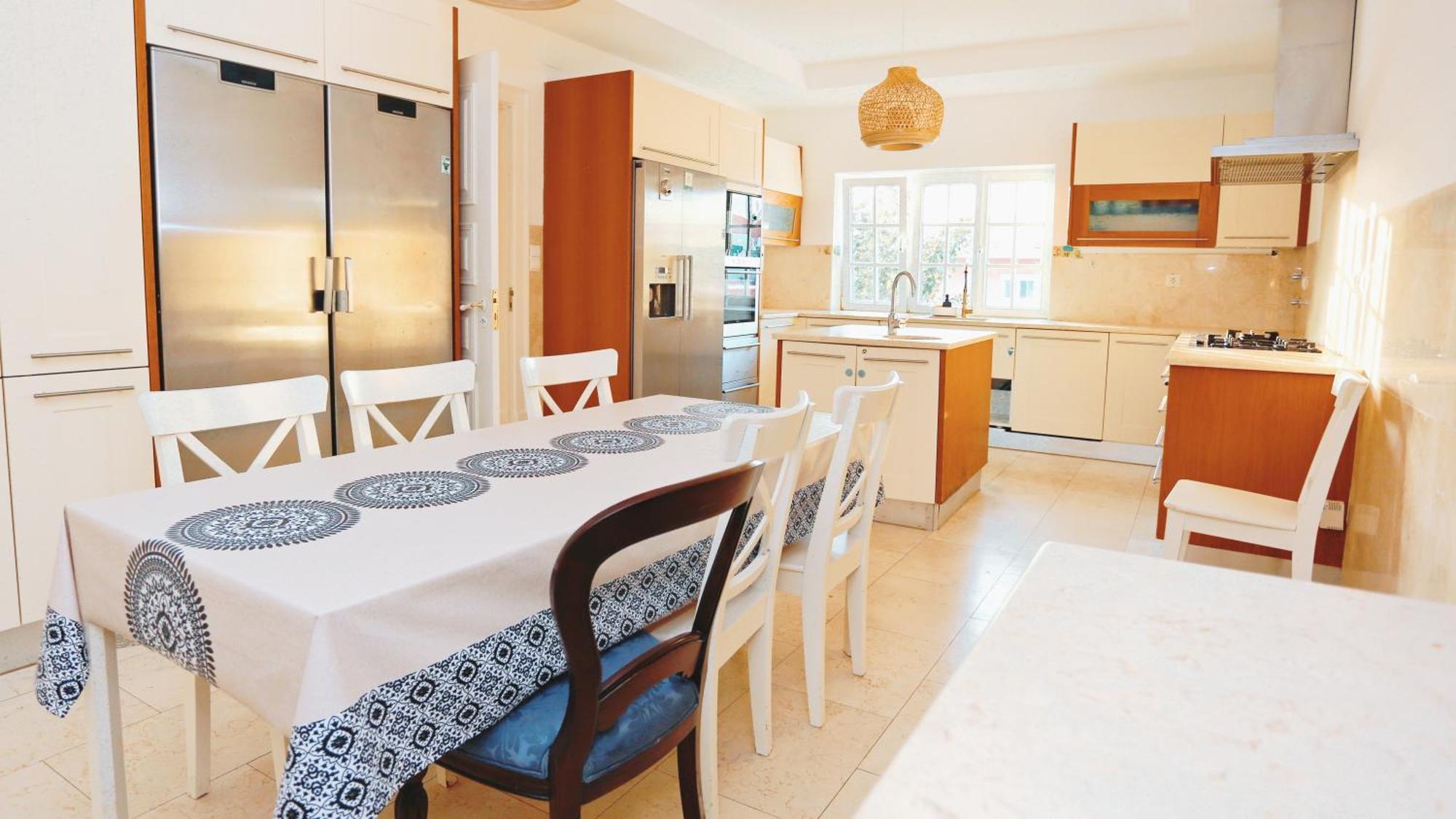 Art 4 You Carcavelos Suites Luaran gambar
